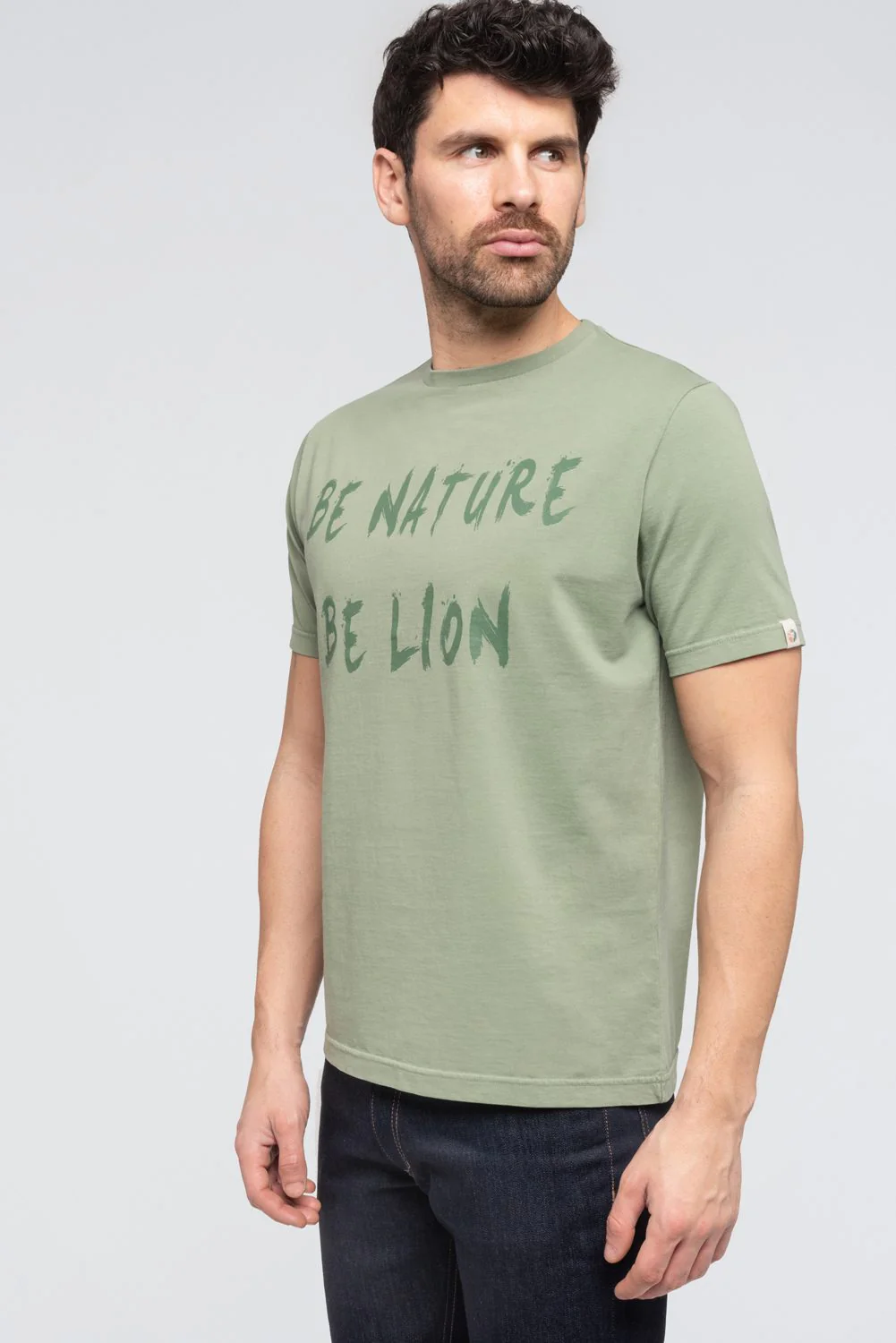 homme-t-shirt-kaki 