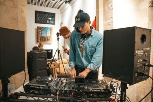 dj-platines-musique-évenement