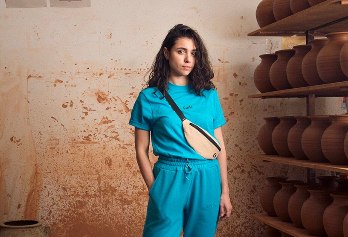 femme-survetement-turquoi