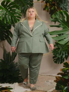 Costume vert de la marque Loud Bodies