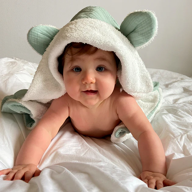 bebe-cape-de-bain-verte