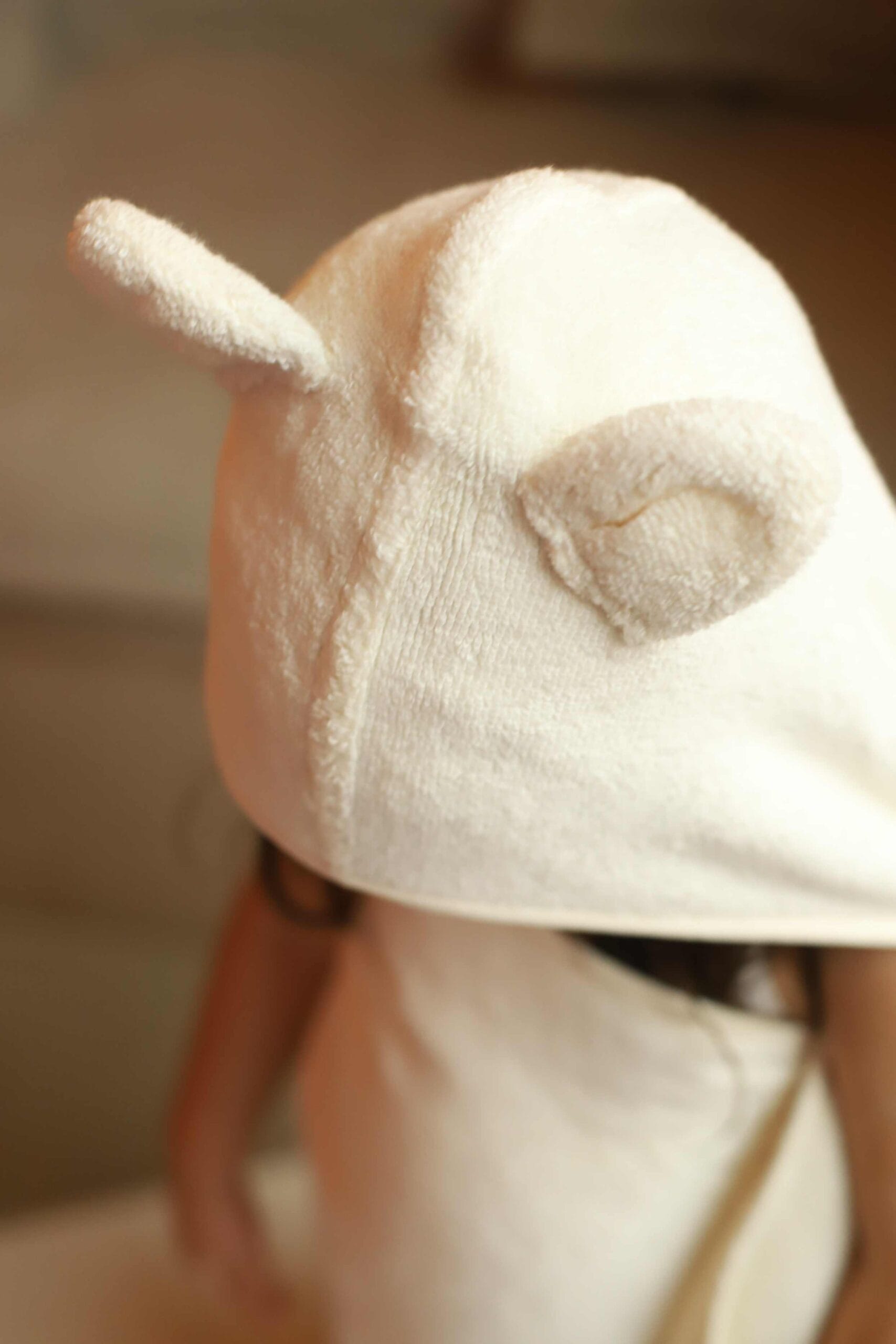 cape-de-bain-oreilles-de-lapin-enfant