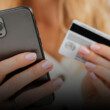 main-telephone-carte-bleue