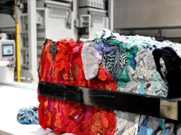 textiles-multi-color-compactés-machine