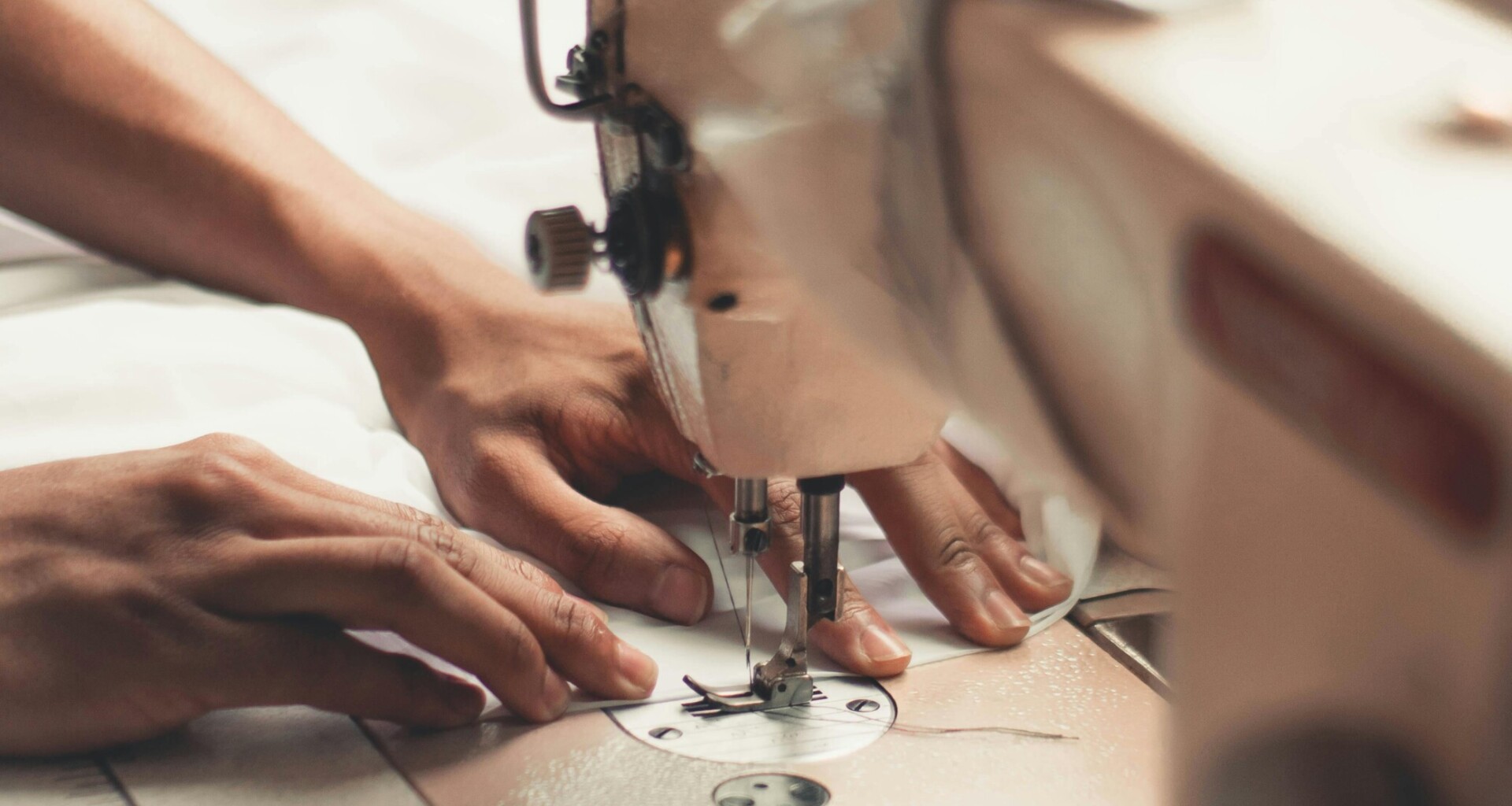 machineà coudre mains