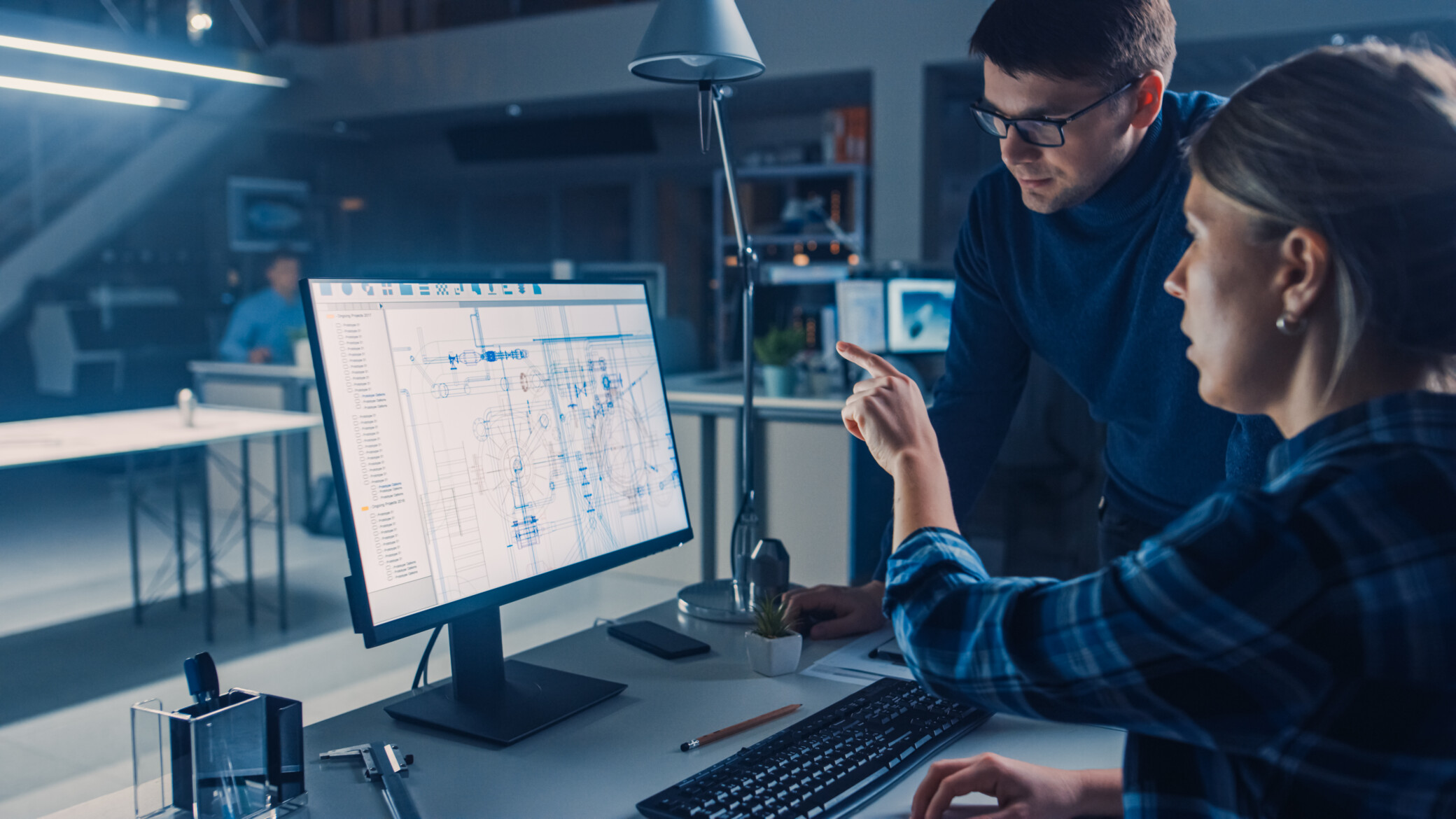 dashboard-logiciel-homme-ordinateur