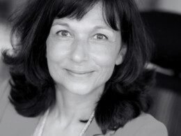portrait-de-claire-coletti-guerlain