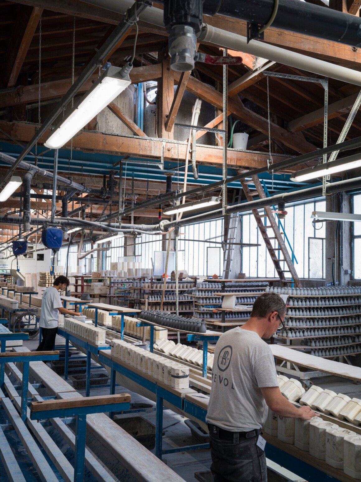 chaine-de-production-de-l-usine-revol